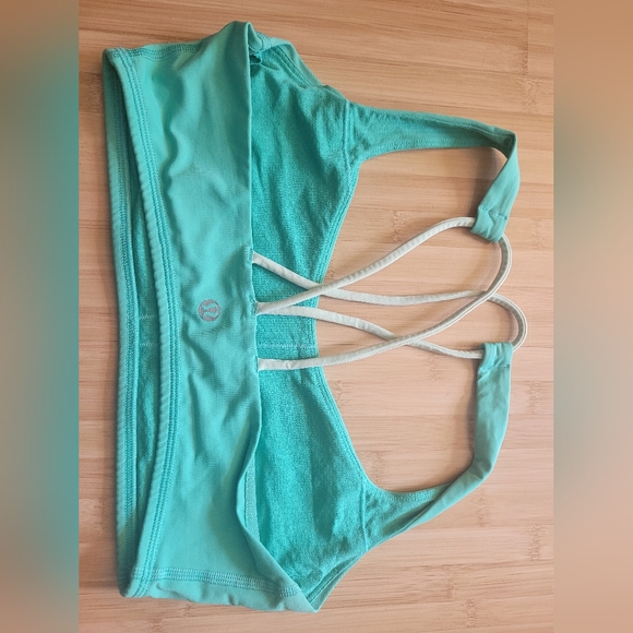 Lululemon sports bra - Picture 2 of 3